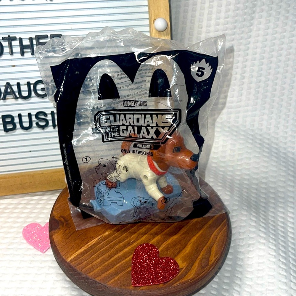 McDonalds Guardians of the Galaxy Vol 3 Happy Meal Toy # 5 Cosmo ~ Spacedog NEW